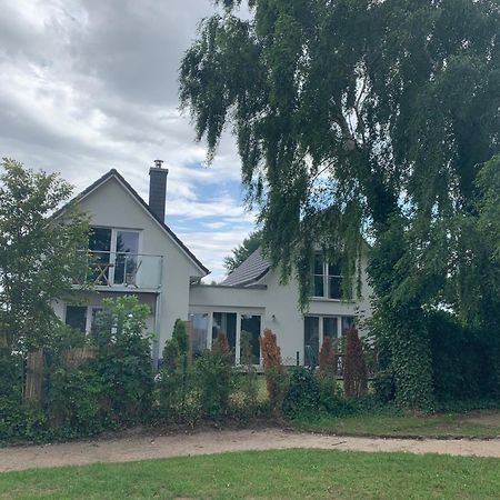 Boddenhus Loissin Villa Eksteriør billede