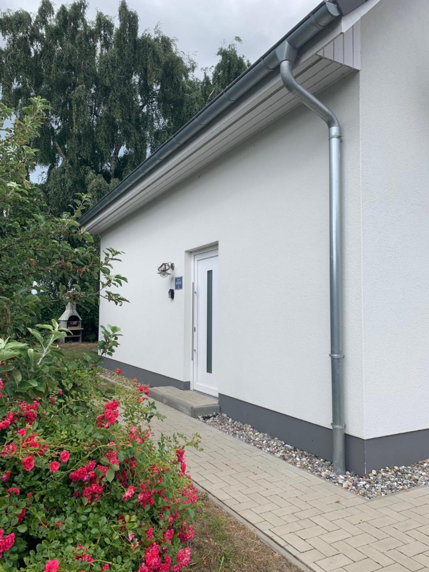Boddenhus Loissin Villa Eksteriør billede